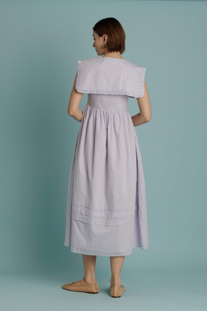 Oversized Collar Pintuck Midi Dress