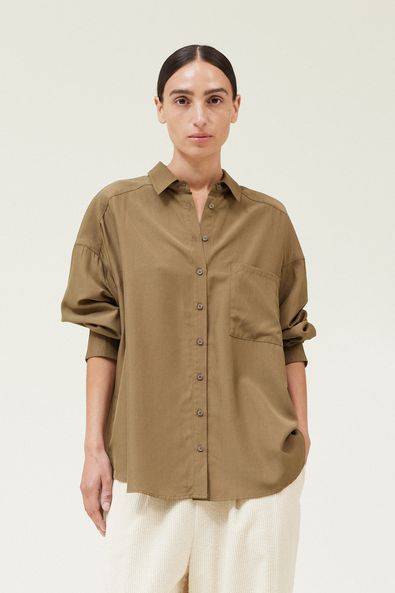 Oversized Shirt in Walnut