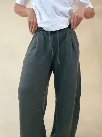 Barrel Sweatpants in French Terry - Hunter Green