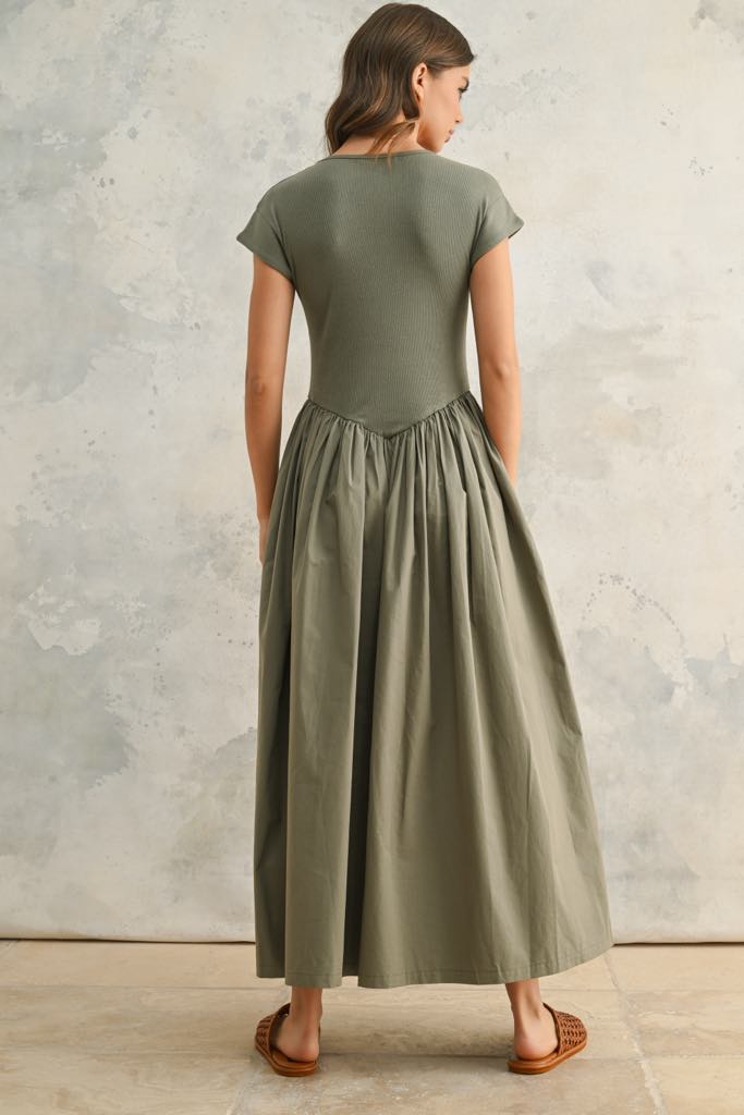 Alyssa Midi Dress