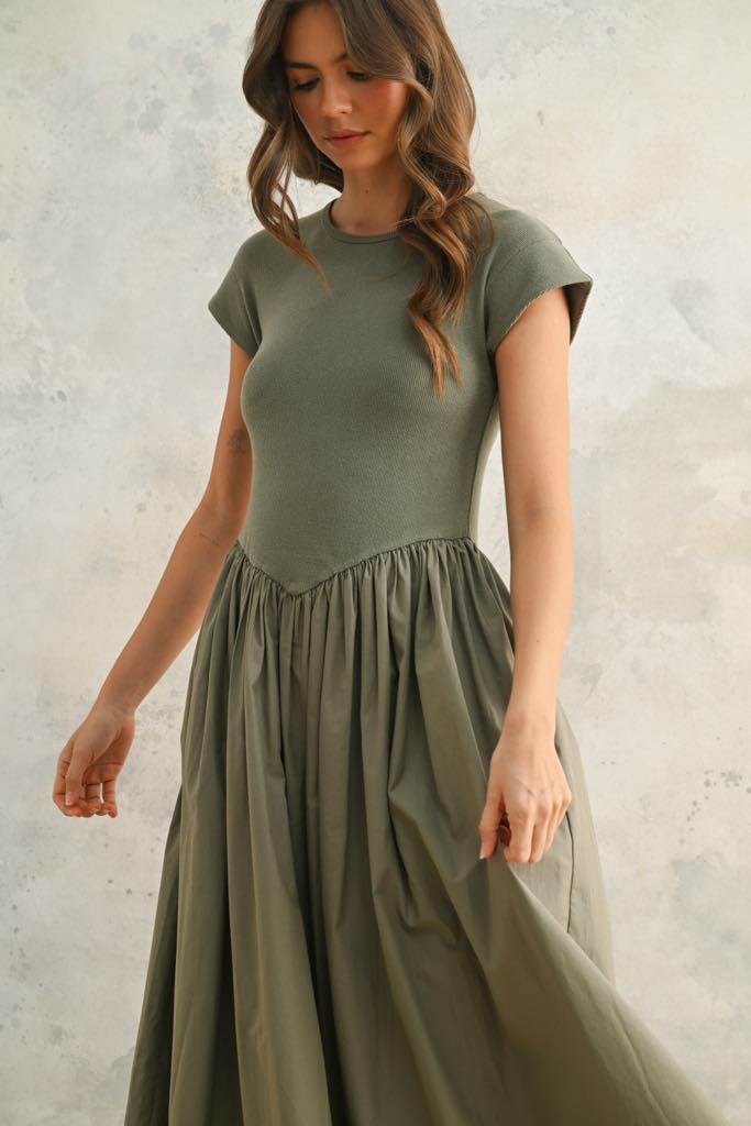 Alyssa Midi Dress