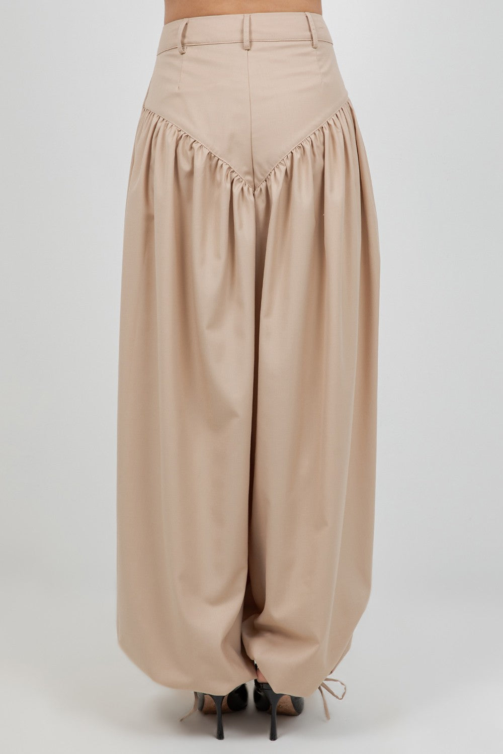 The Genie Pants in Beige